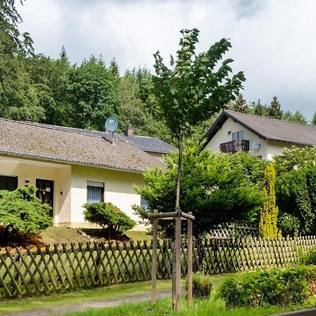 Idyllic Bungalow In Feusdorf With Forest View Extérieur photo