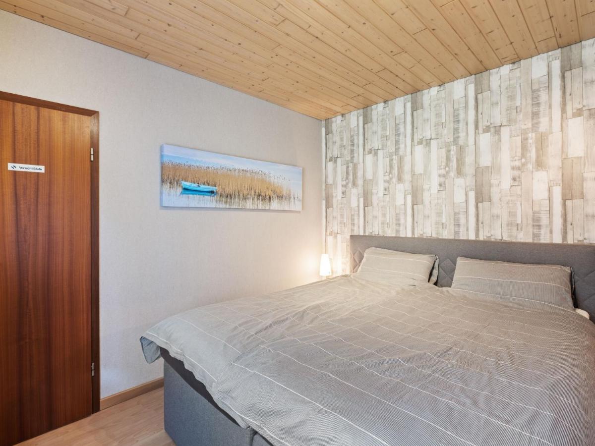 Idyllic Bungalow In Feusdorf With Forest View Chambre photo